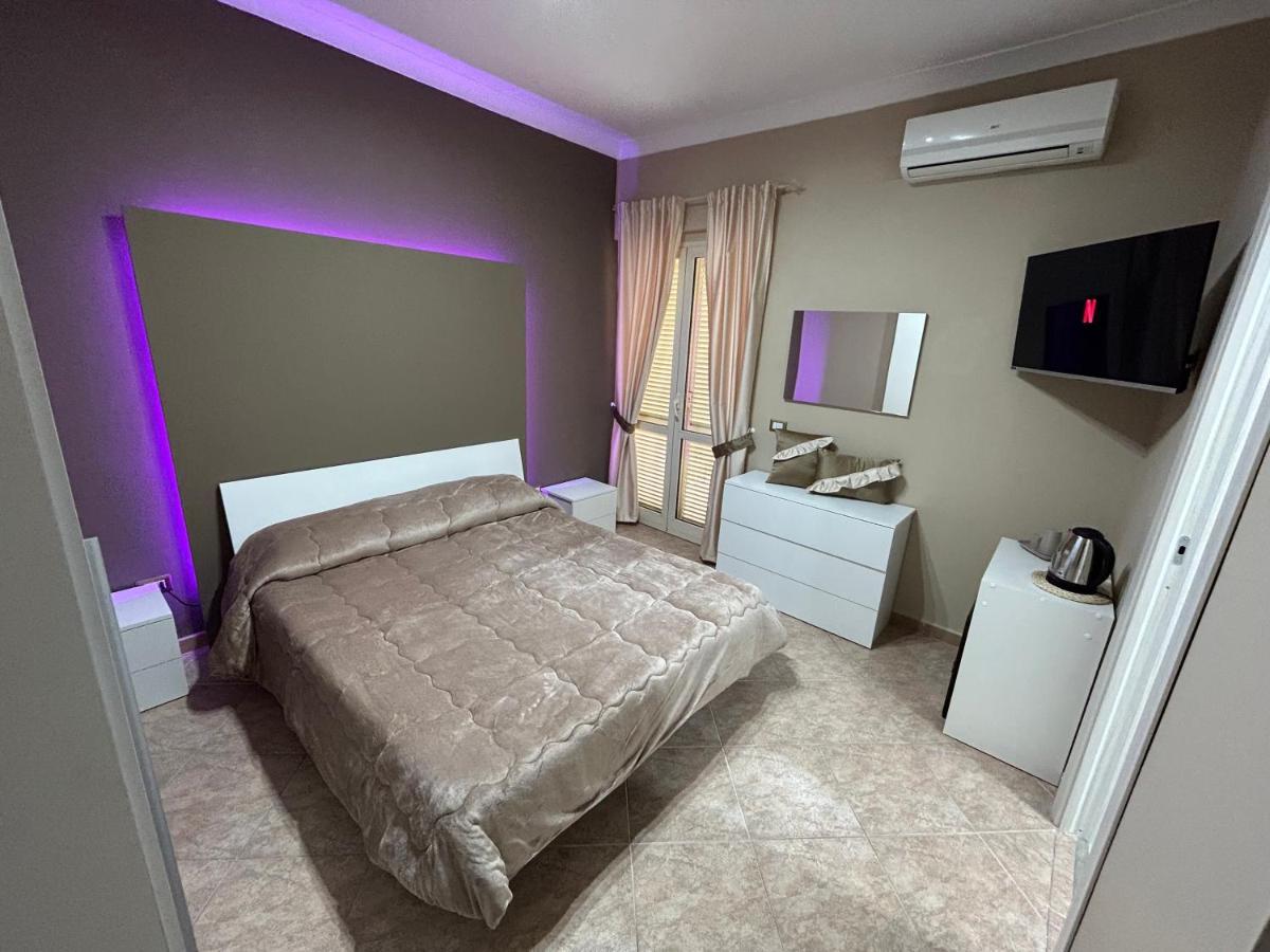 Skycity B&B Наполи Екстериор снимка