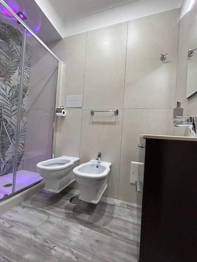 Skycity B&B Наполи Екстериор снимка