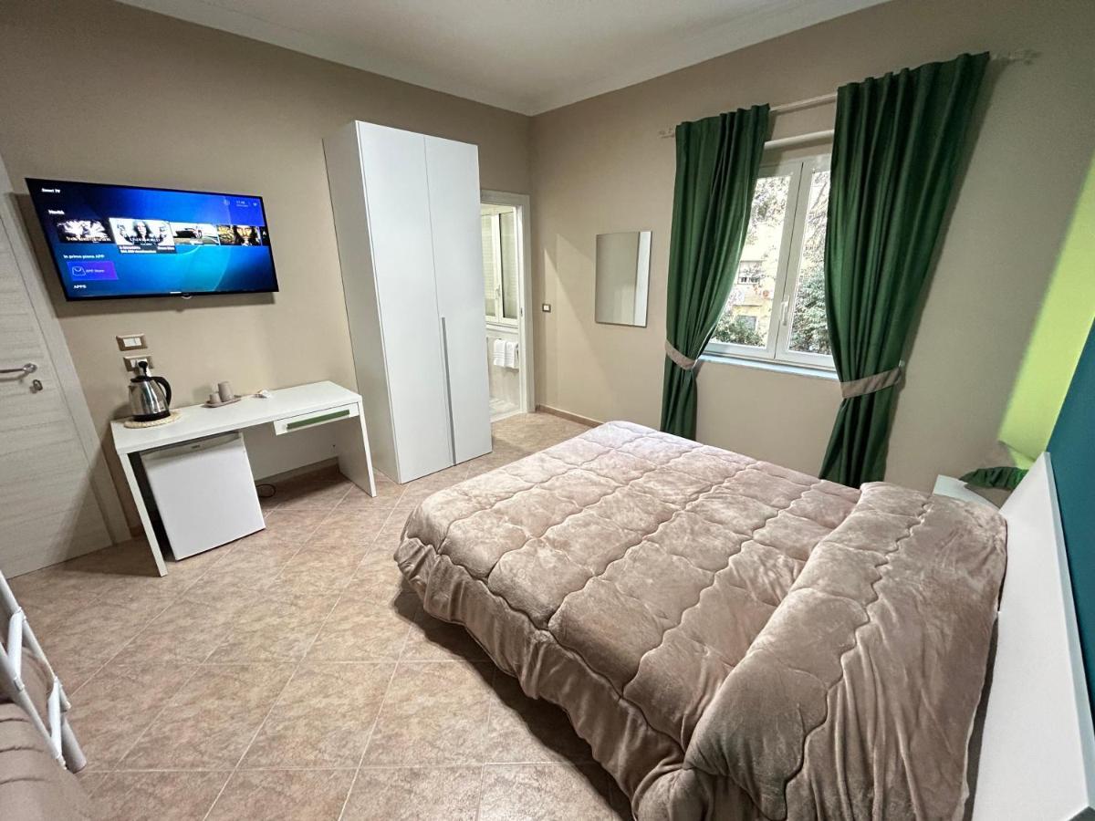 Skycity B&B Наполи Екстериор снимка