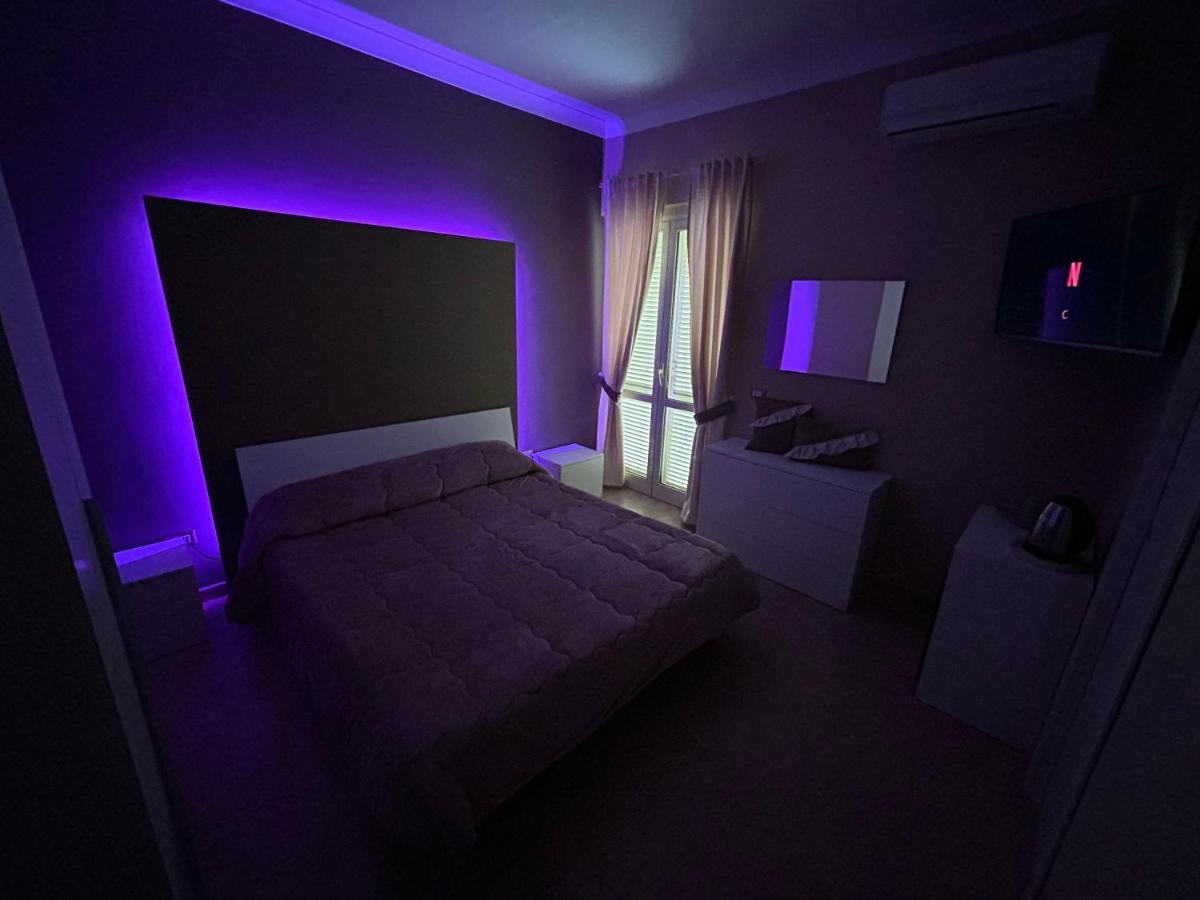 Skycity B&B Наполи Екстериор снимка